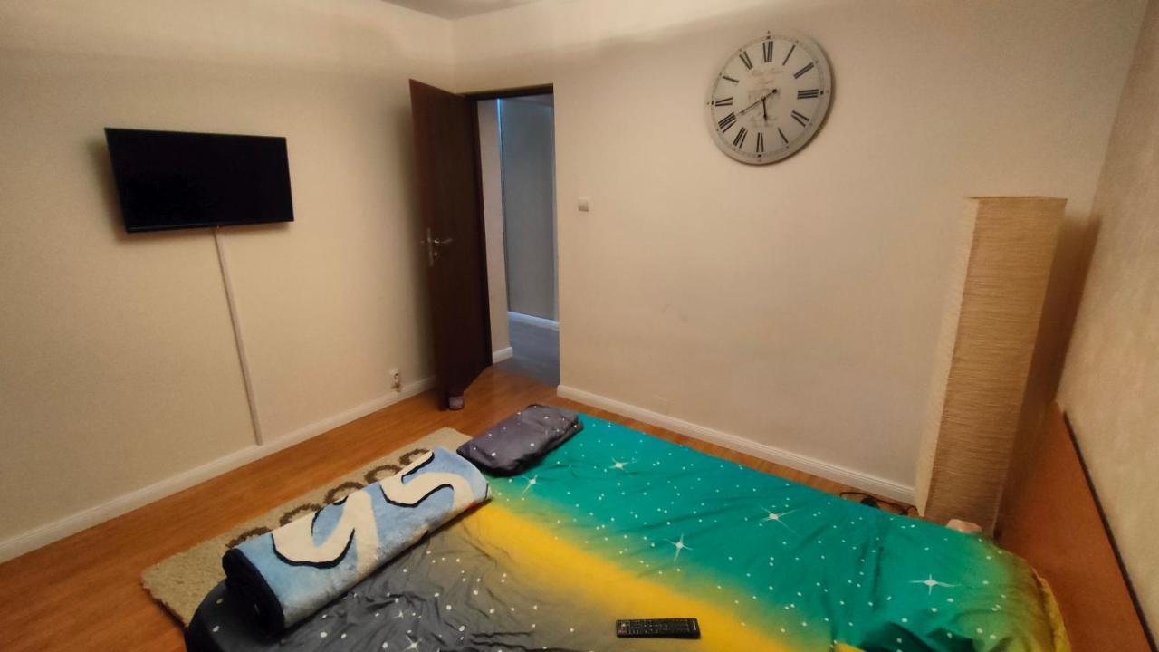Duck Apartment Бухарест Экстерьер фото