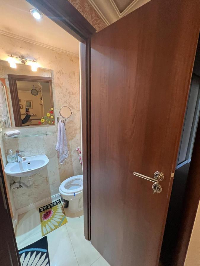 Duck Apartment Бухарест Экстерьер фото